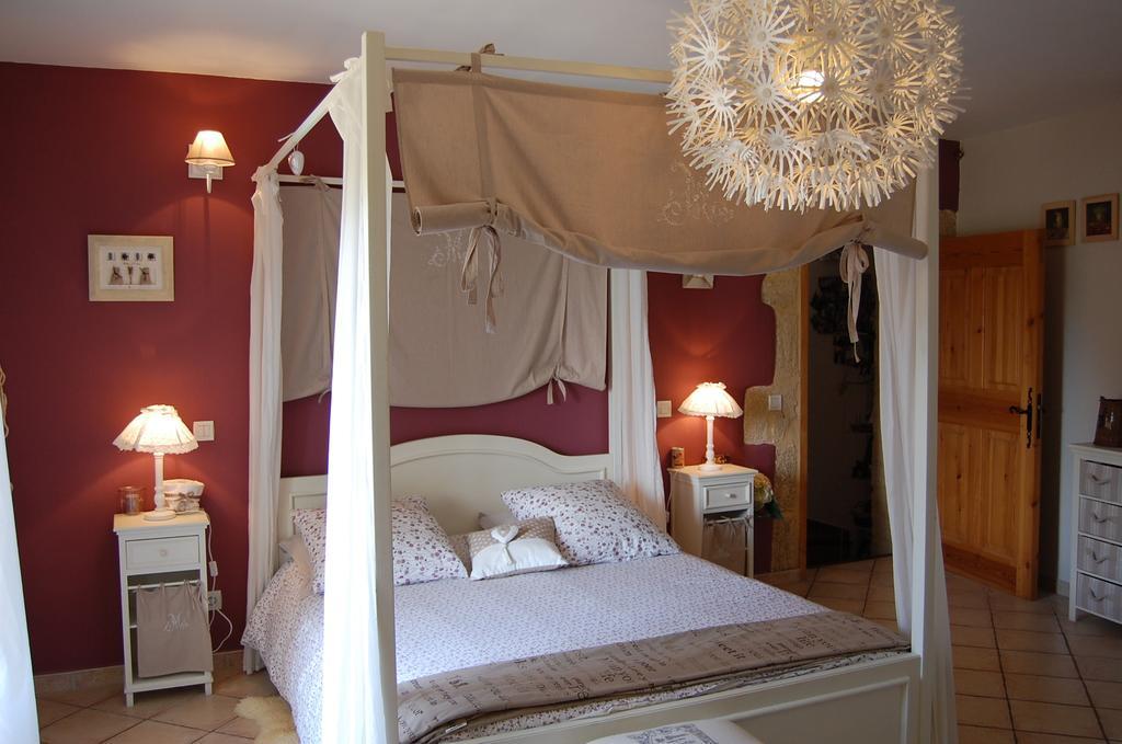 Maison D'Hotes Le Mas De Lila Вер-Пон-дю-Гар Номер фото